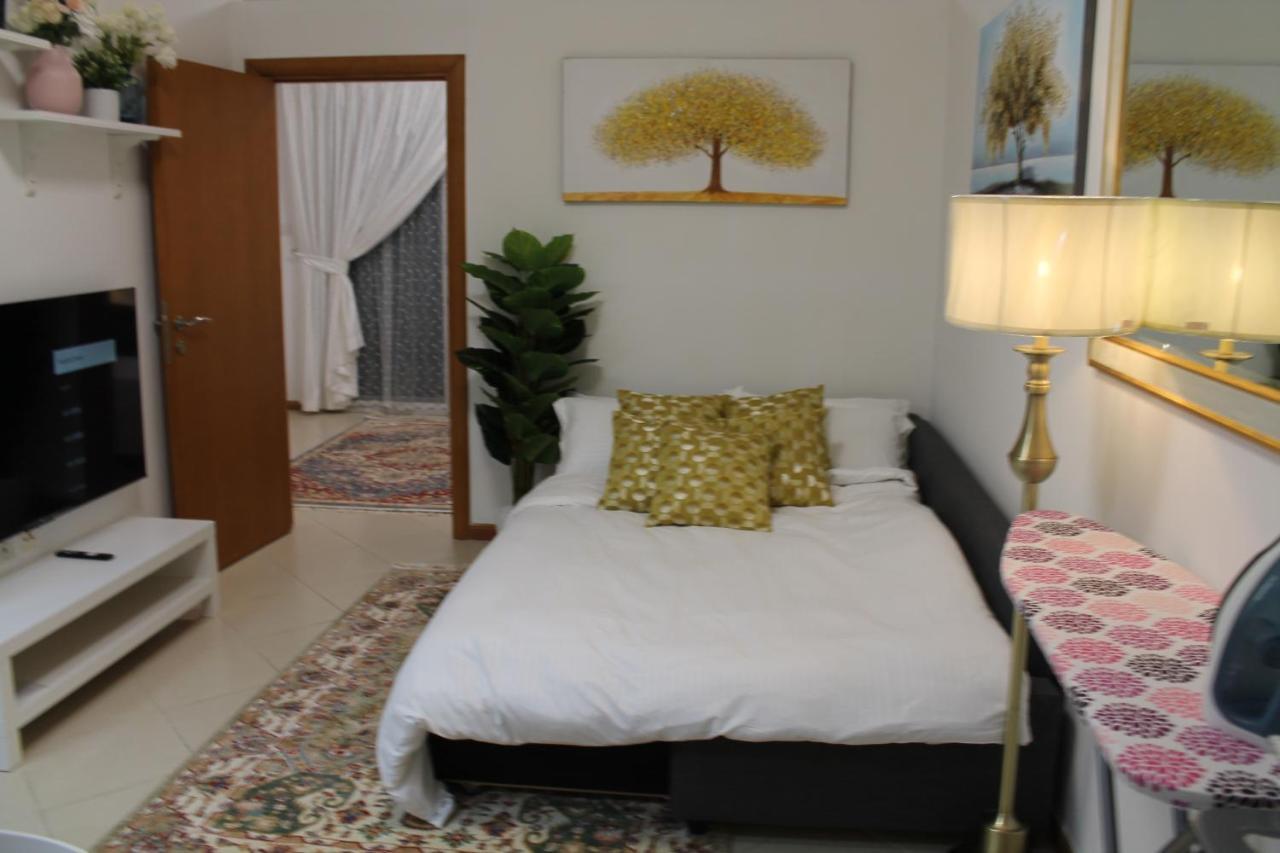 Newly Furnished Cozy 1 Bedroom Apartment Close To Jbr Beach And Metro Dubai Dış mekan fotoğraf