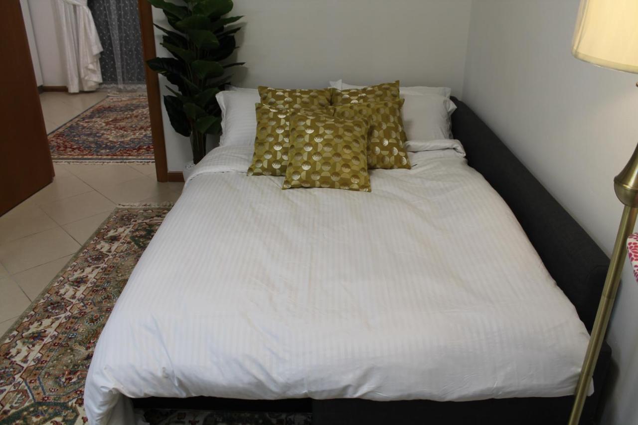 Newly Furnished Cozy 1 Bedroom Apartment Close To Jbr Beach And Metro Dubai Dış mekan fotoğraf