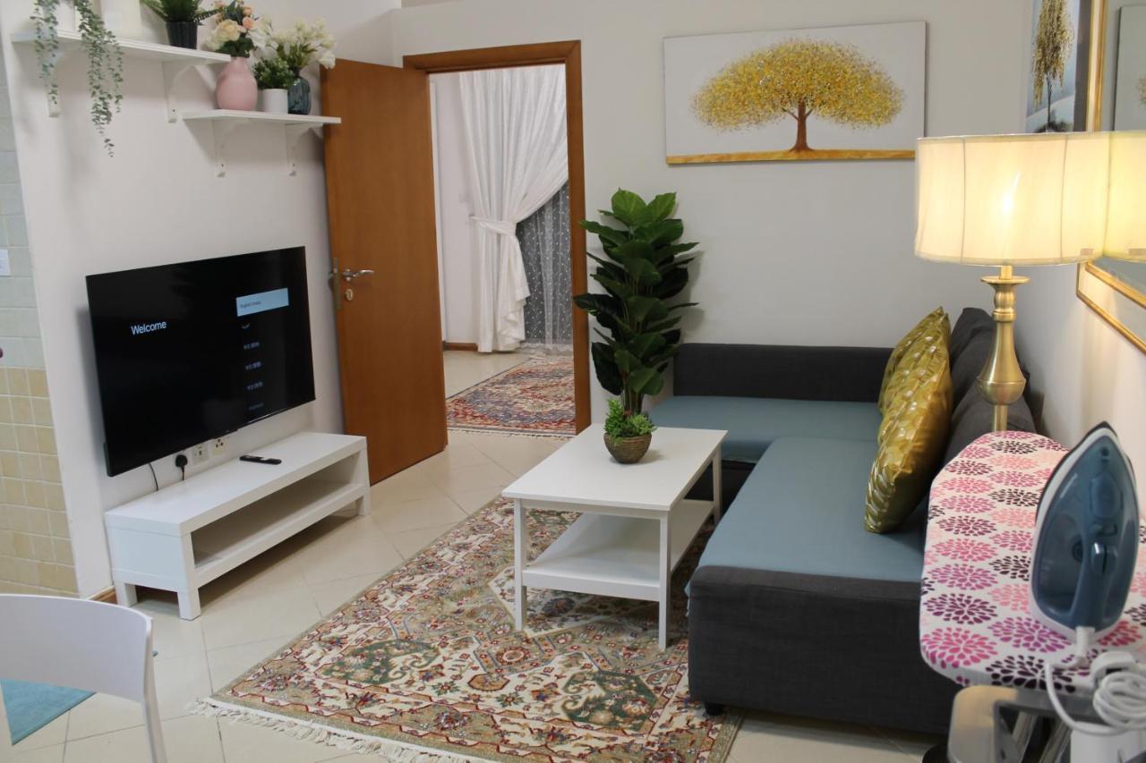 Newly Furnished Cozy 1 Bedroom Apartment Close To Jbr Beach And Metro Dubai Dış mekan fotoğraf