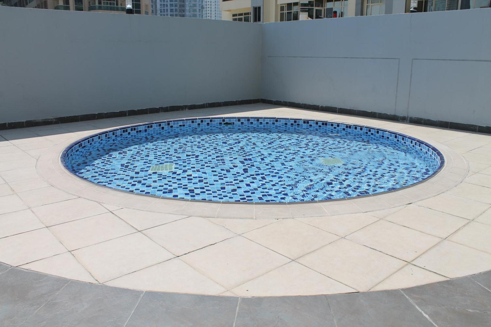 Newly Furnished Cozy 1 Bedroom Apartment Close To Jbr Beach And Metro Dubai Dış mekan fotoğraf